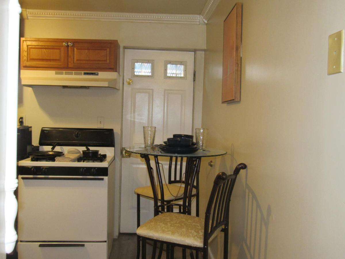 Located In The Noma-Gallaudet Neighborhood Apartment Washington Ngoại thất bức ảnh