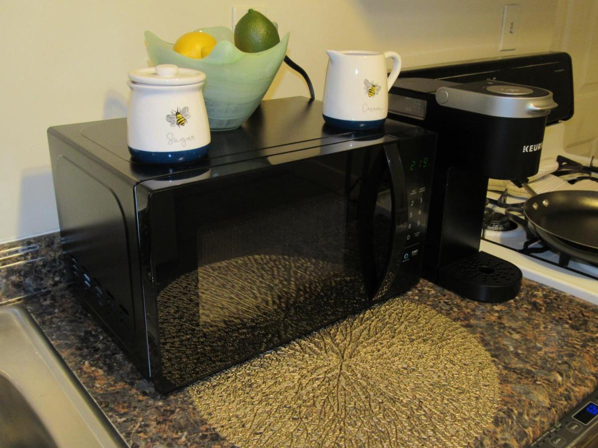 Located In The Noma-Gallaudet Neighborhood Apartment Washington Ngoại thất bức ảnh